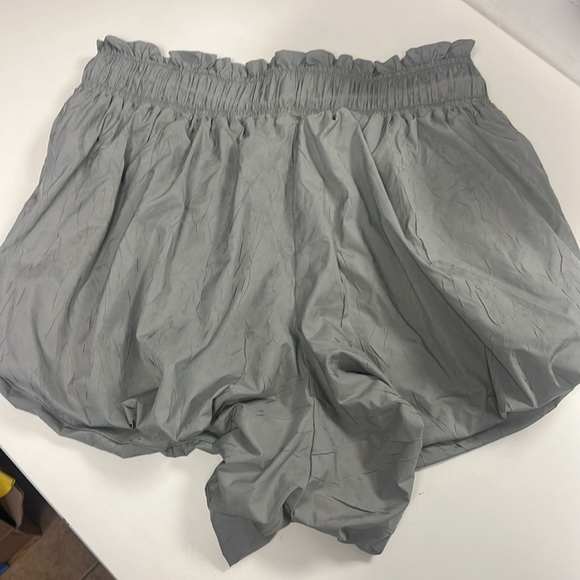 Basin + Range High Rise Crinkle Short - Picture 9 of 9